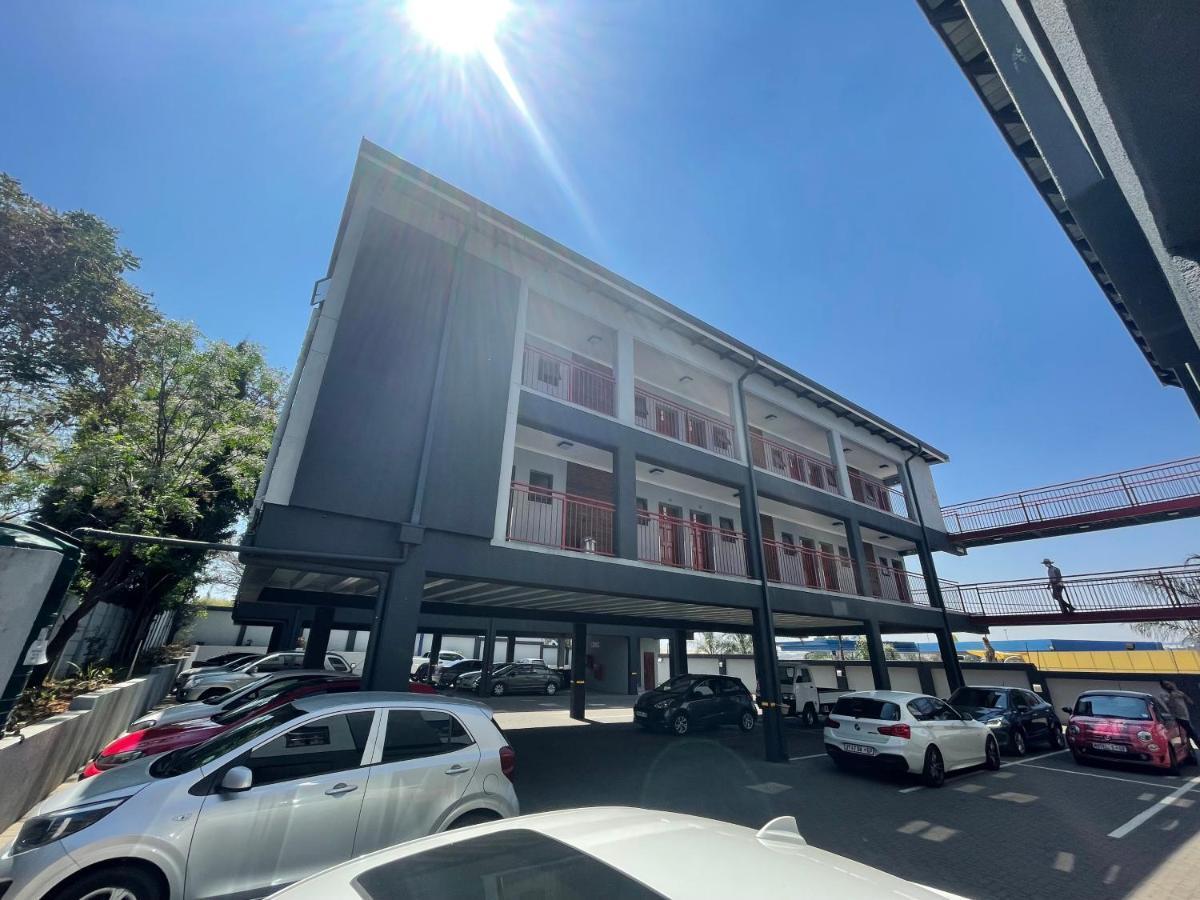 Ecomotel Marlboro Johannesburg Exterior foto
