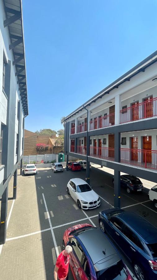 Ecomotel Marlboro Johannesburg Exterior foto